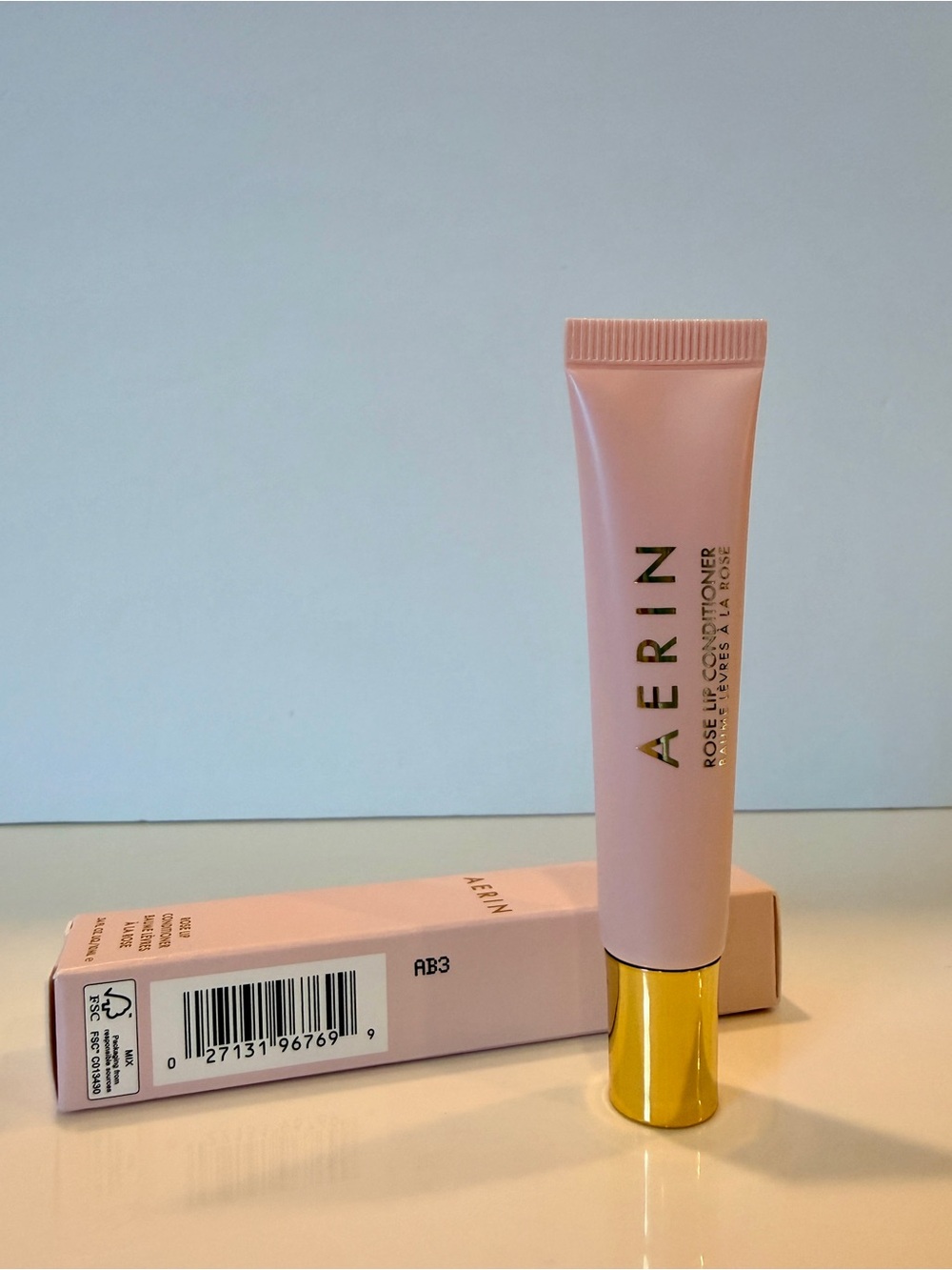 Aerin Rose Lip Conditioner, 01 NUDE, FULL Size 0.34oz / 10mL, NEW IN BOX - Picture 4 of 5